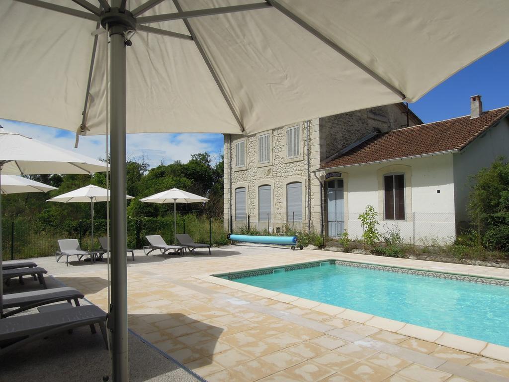 Hotel Estelou Sommières Buitenkant foto