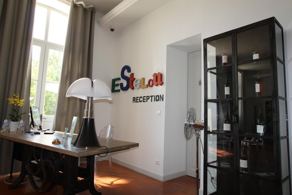 Hotel Estelou Sommières Buitenkant foto