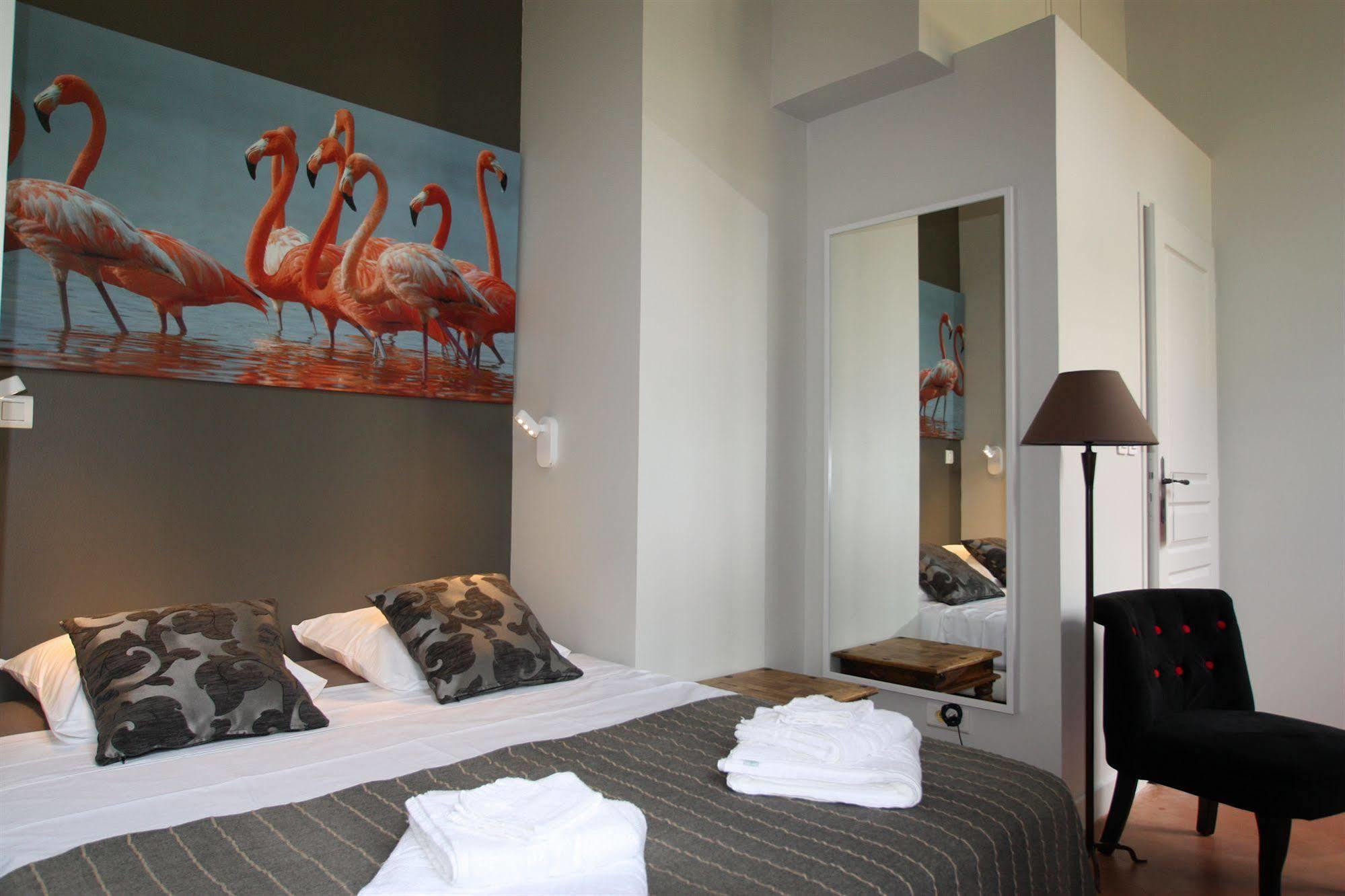 Hotel Estelou Sommières Buitenkant foto