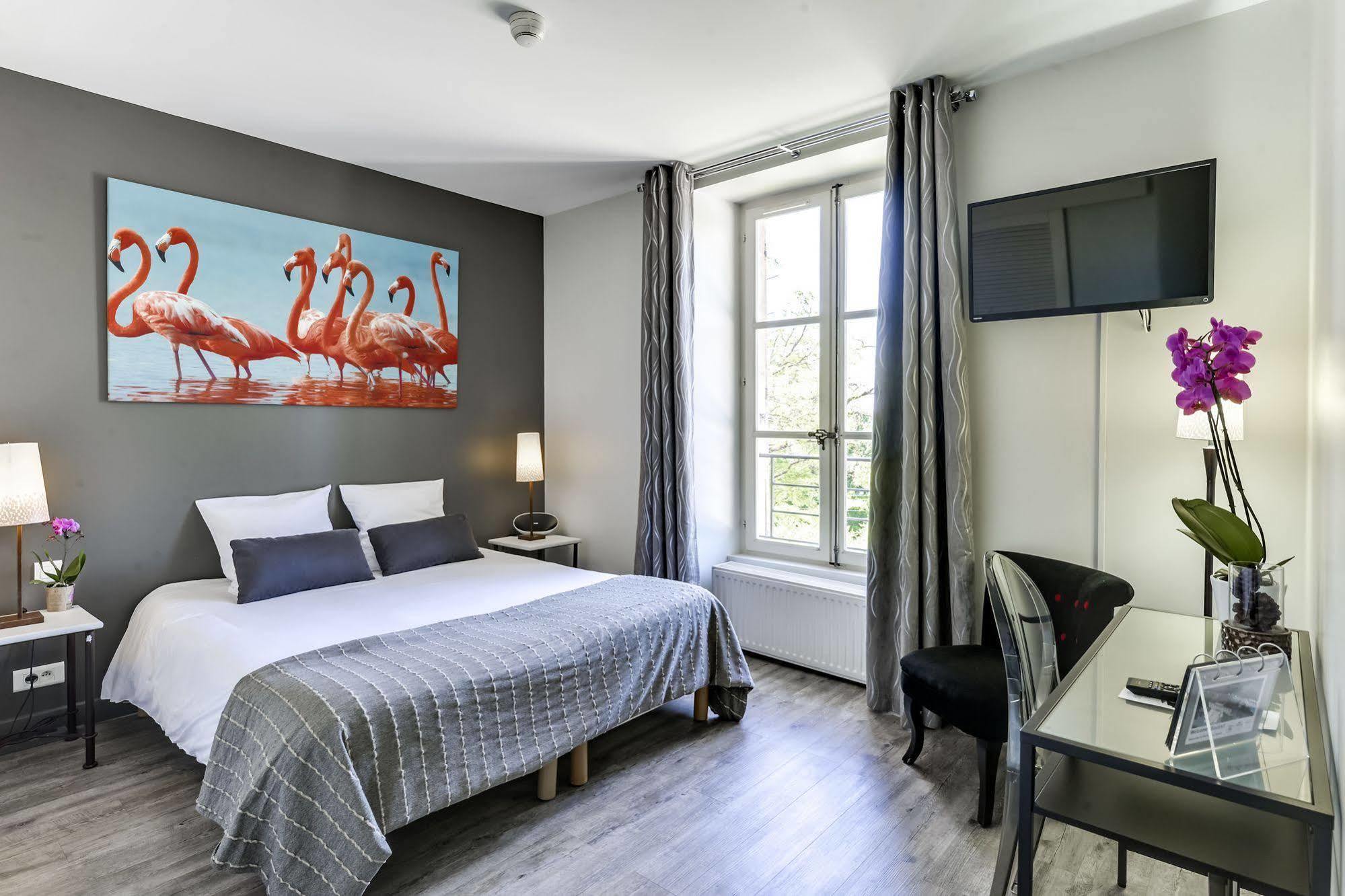 Hotel Estelou Sommières Buitenkant foto