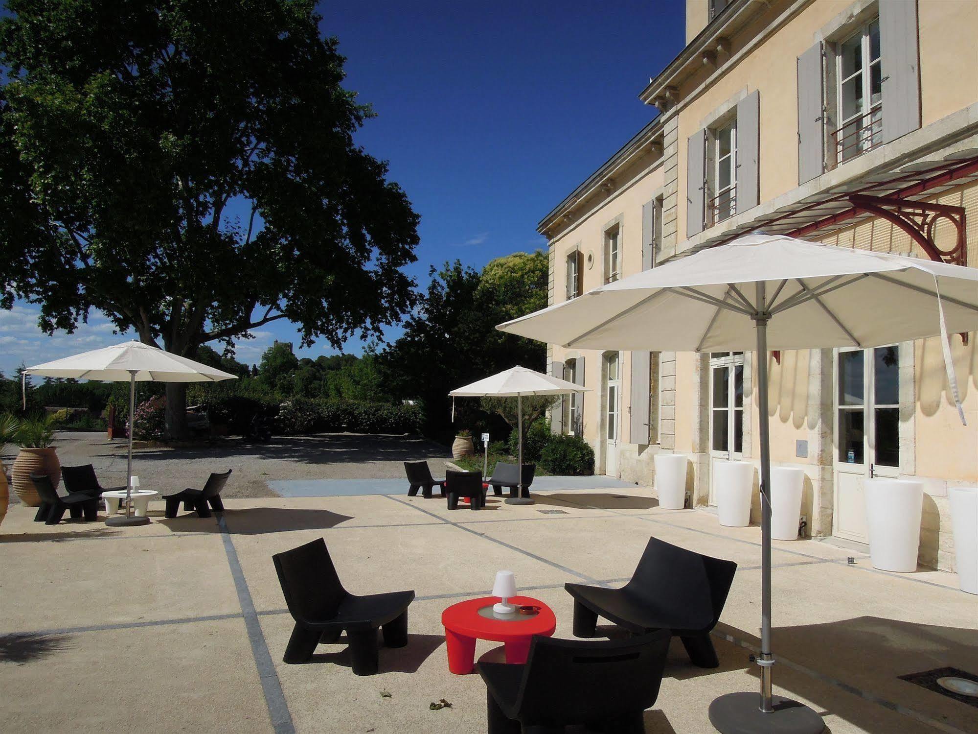 Hotel Estelou Sommières Buitenkant foto