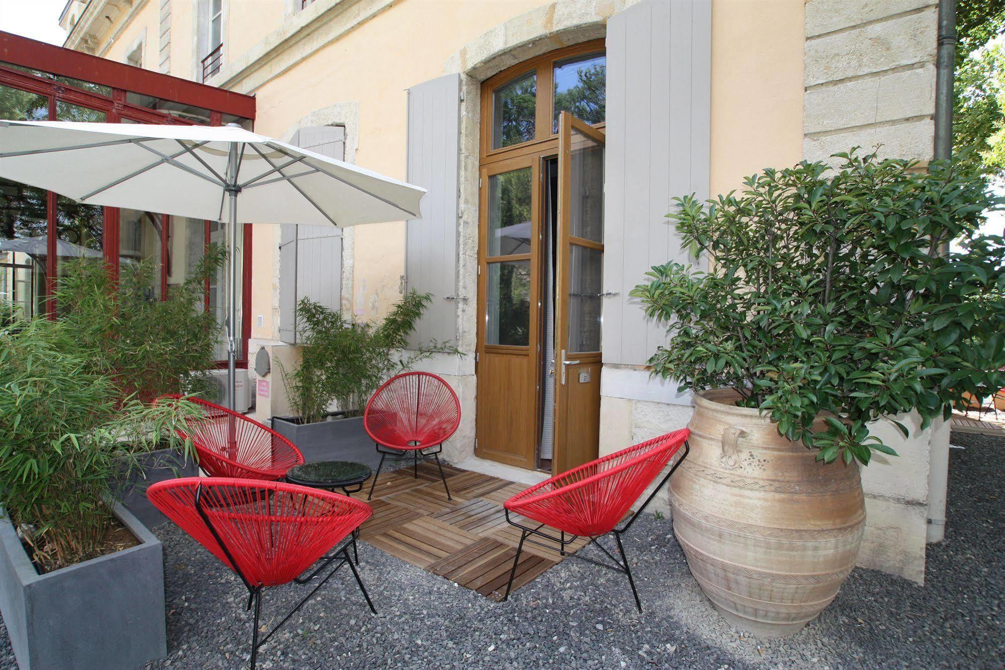 Hotel Estelou Sommières Buitenkant foto