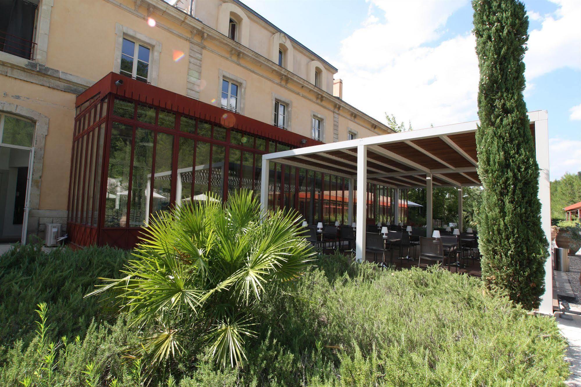 Hotel Estelou Sommières Buitenkant foto